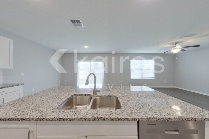 Building Photo - 32158 Katelin Cir