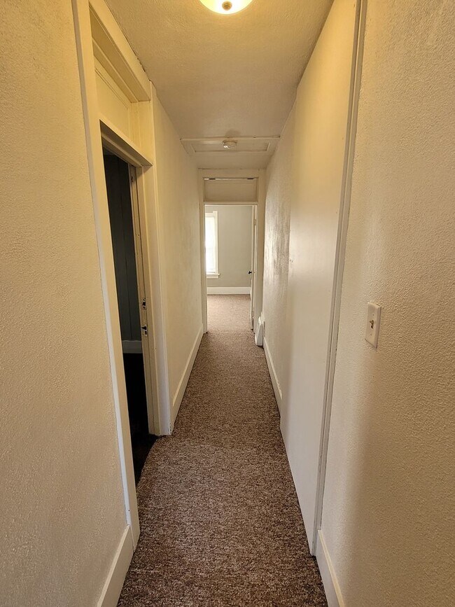 Building Photo - nre418