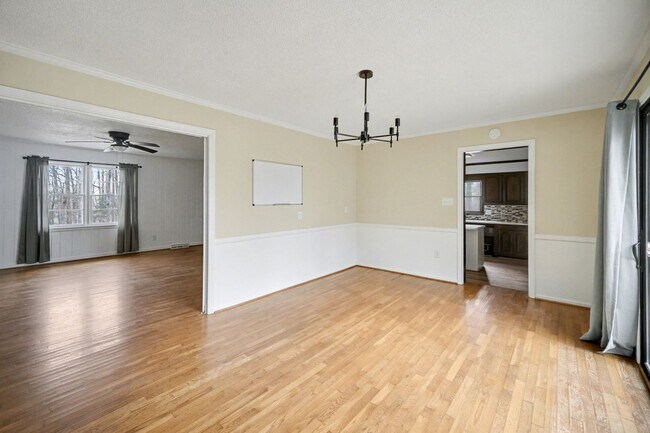 Building Photo - 3 bedroom home in Lincolnton