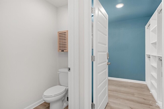 Building Photo - 5277 Peach Dr