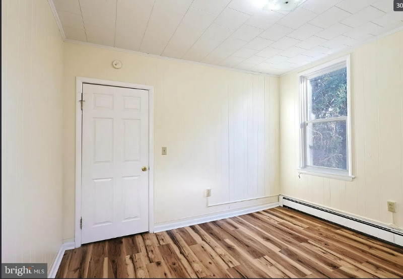 Building Photo - 410 Fayette St