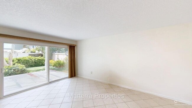 Building Photo - Beautiful Home in Irvine