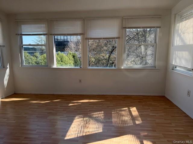 Building Photo - 268 Schenck Ave