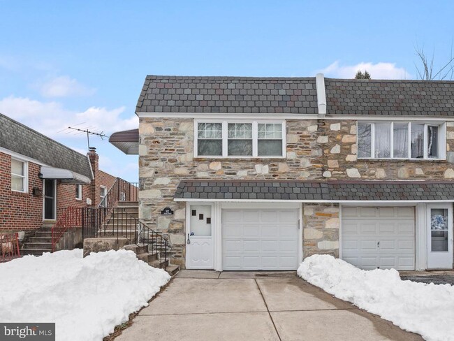 Building Photo - 912 Bergen St