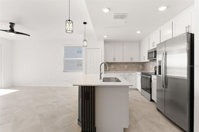 Building Photo - 19140 Scallop Lp