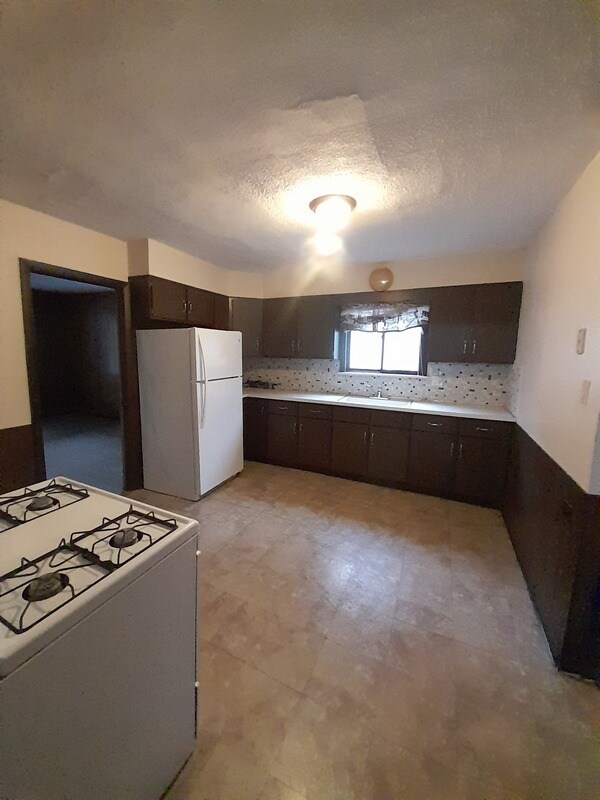 Building Photo - 4385 Prasse Rd