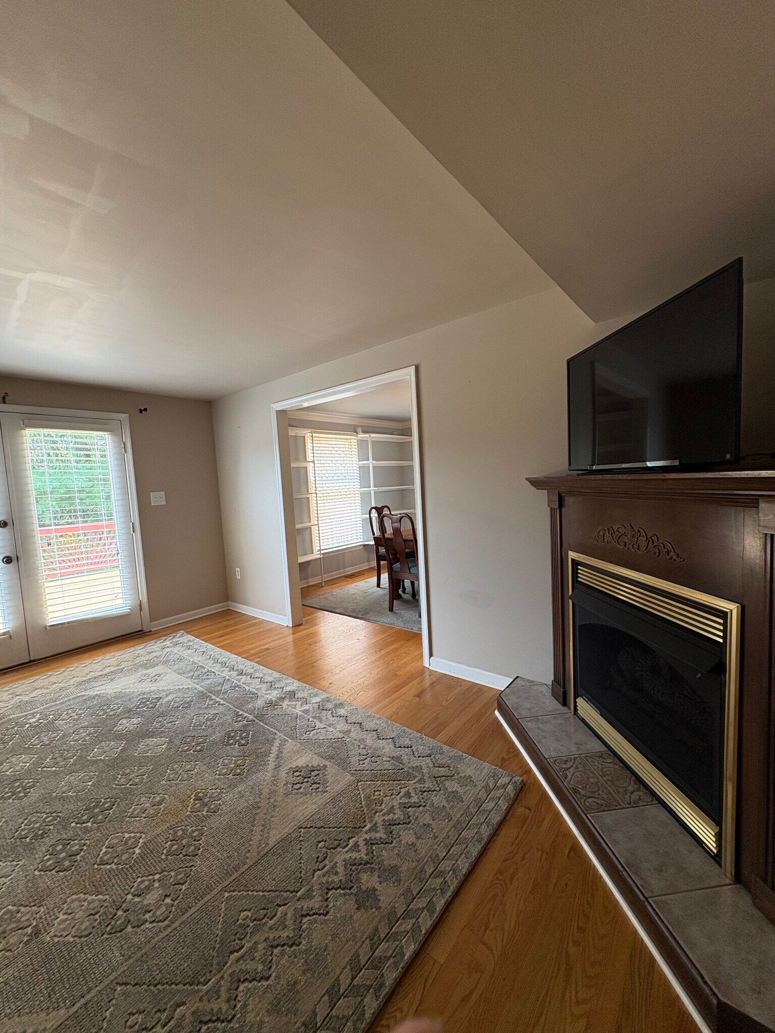 Building Photo - 8002 Cattail Ct