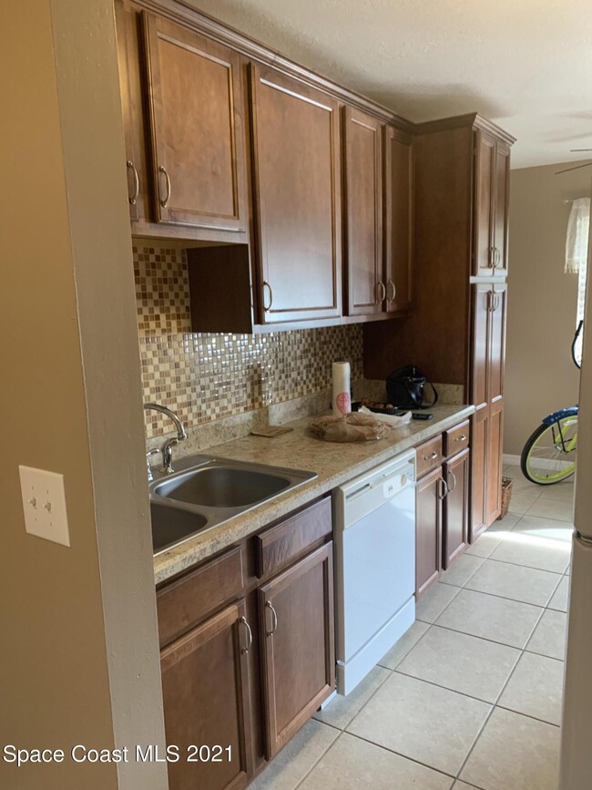 Building Photo - 1130 Cheney Hwy