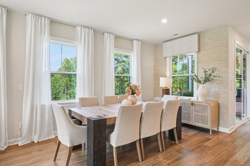 Building Photo - 4822 Cypress Tree Ln