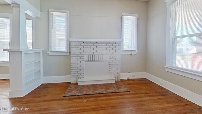 Building Photo - 54 W 27th St