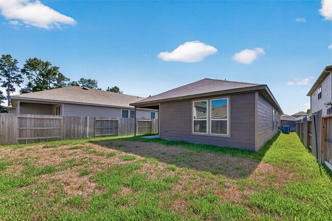 Building Photo - 16737 Oak Bough Dr