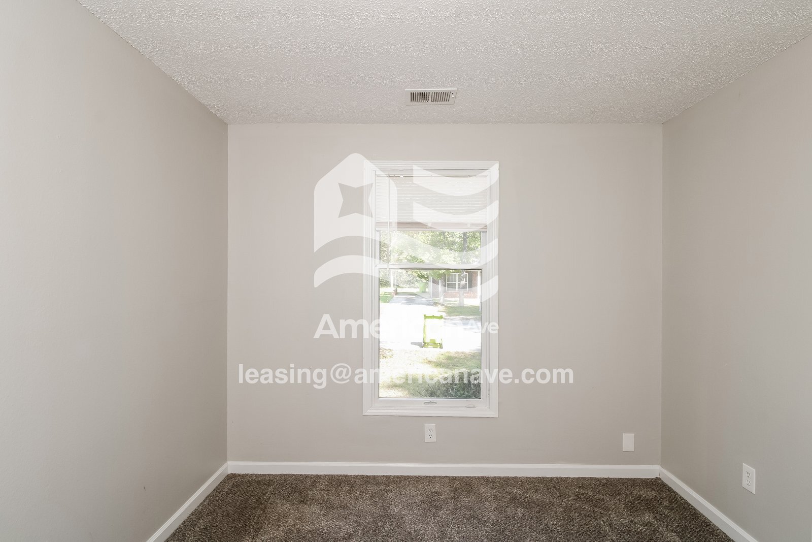 Building Photo - 501 Riley St