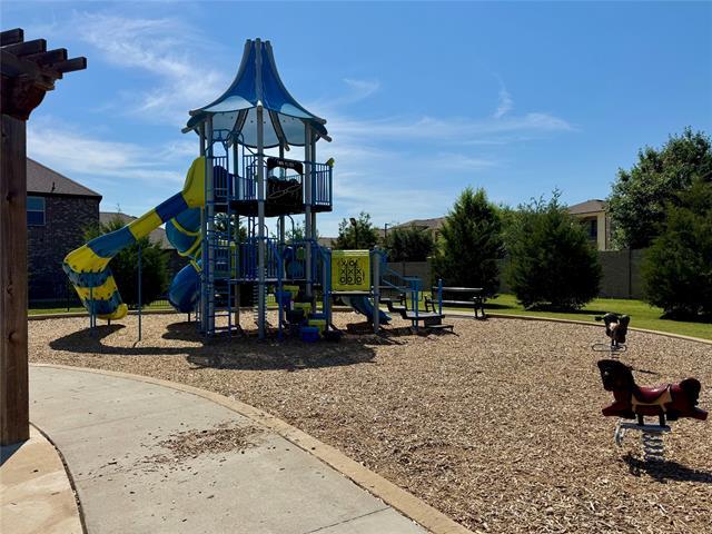 Building Photo - 2369 Rosaline Dr