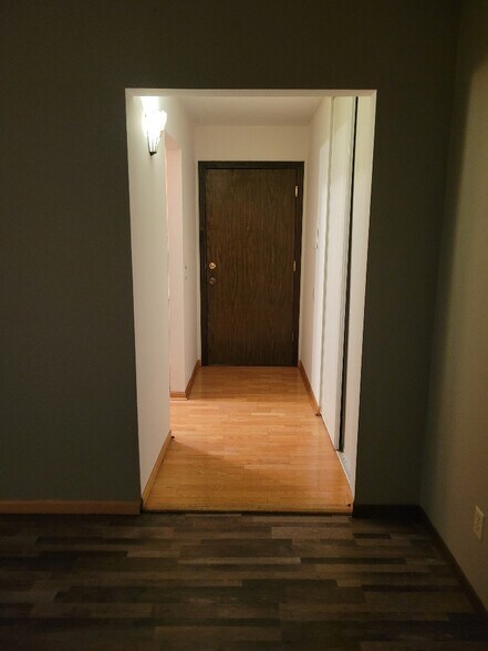 Building Photo - 938 Westbrooke Way