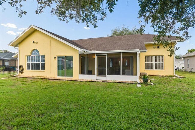 Building Photo - 12728 Flamingo Pkwy