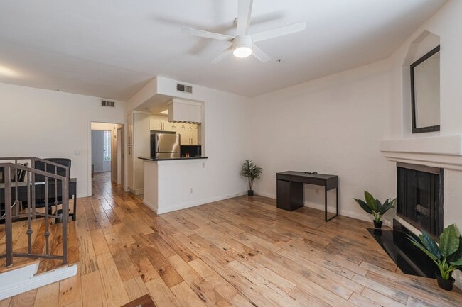 Building Photo - Beautiful Westchester Condominium Rental