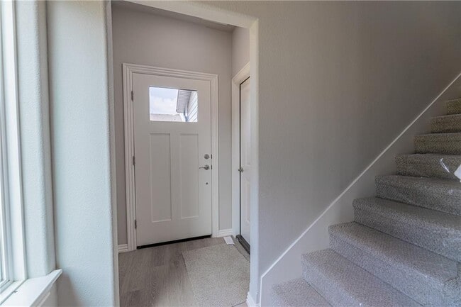 Building Photo - 1504 SW Casuarina Dr