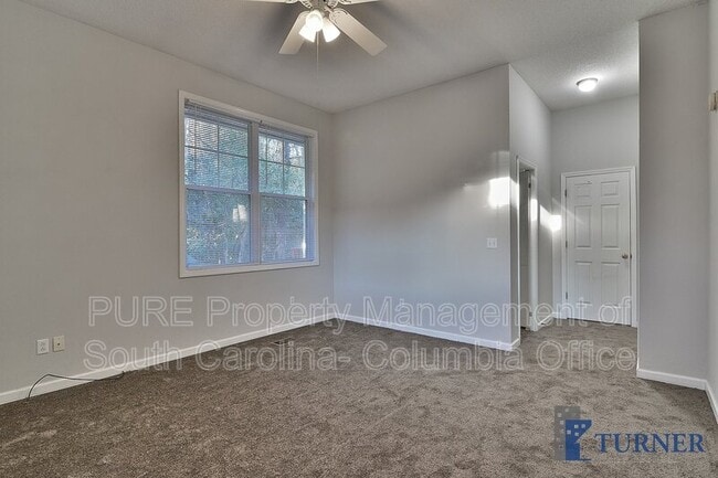 Building Photo - 801 Laurel Hill Ln