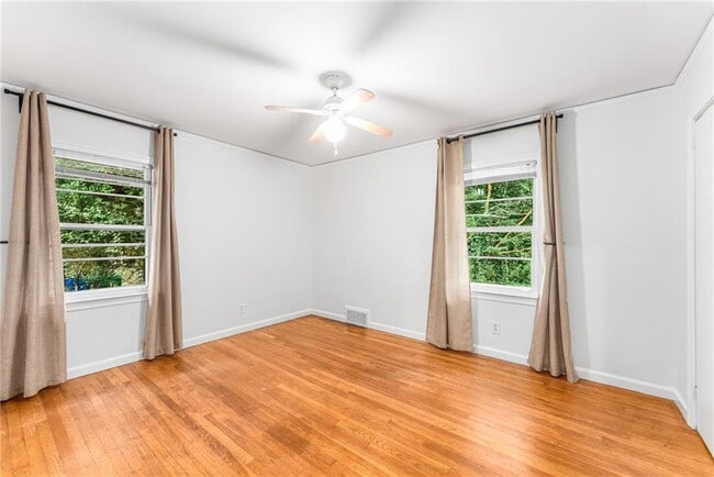 Building Photo - 1469 Clairmont Rd