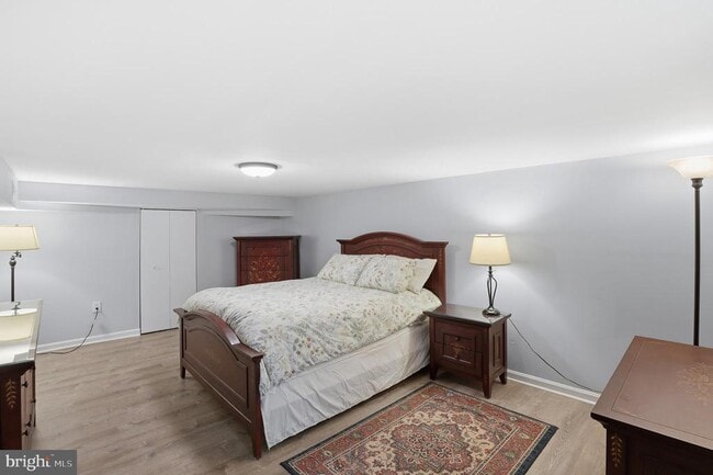 Building Photo - 14332 Cartwright Way