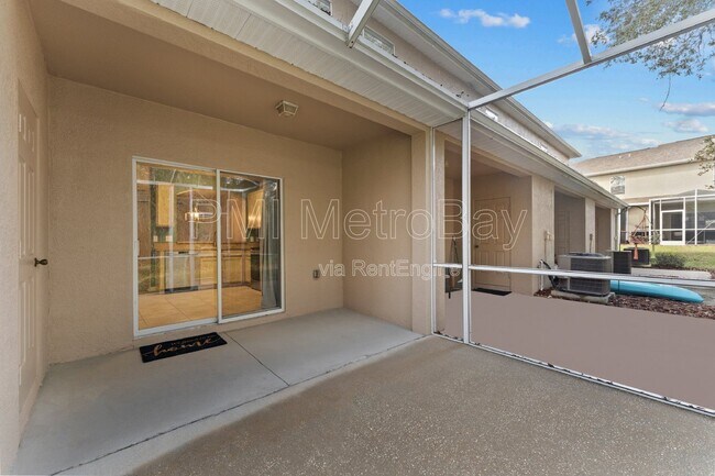 Building Photo - 5873 Fishhawk Ridge Dr