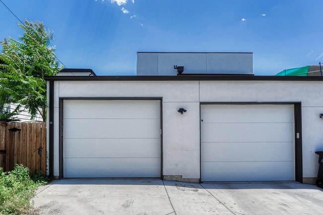 Building Photo - 1231 Newton St