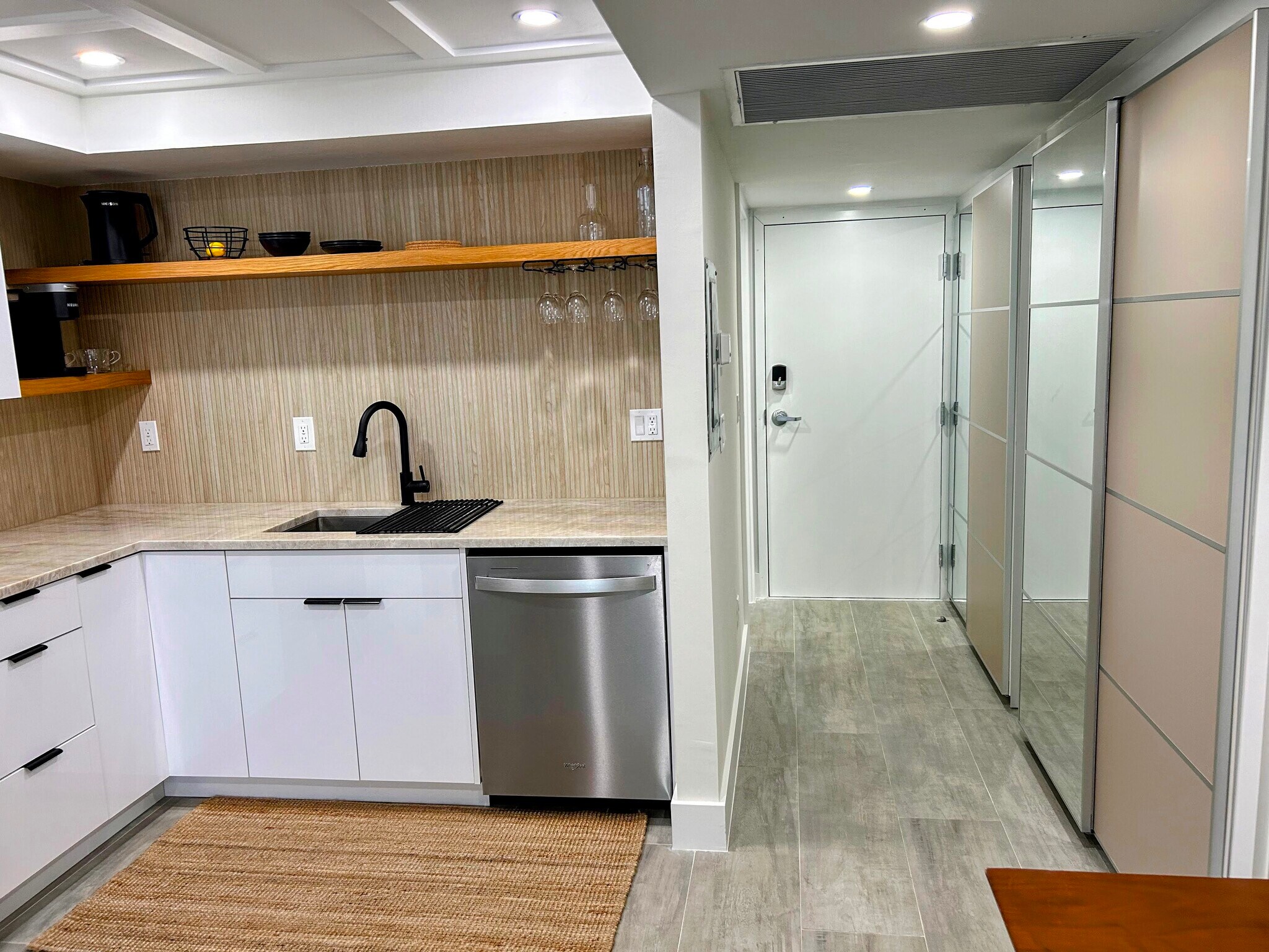 Kitchen - 5 Bluebill Ave