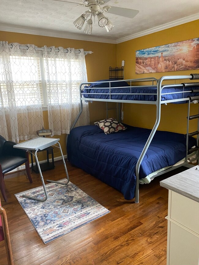 Building Photo - 1396 Windburn Dr