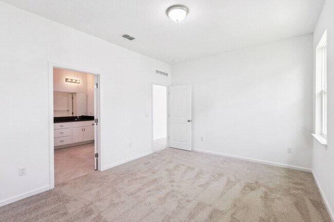 Building Photo - 3712 Watercliff Cir