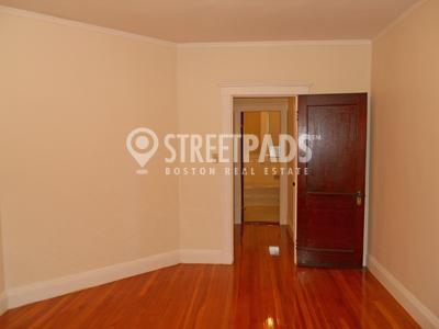 Building Photo - 1 bedroom in Malden MA 02148