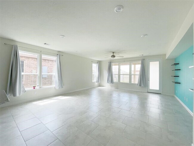 Building Photo - 28515 Buffalo Fork Ln