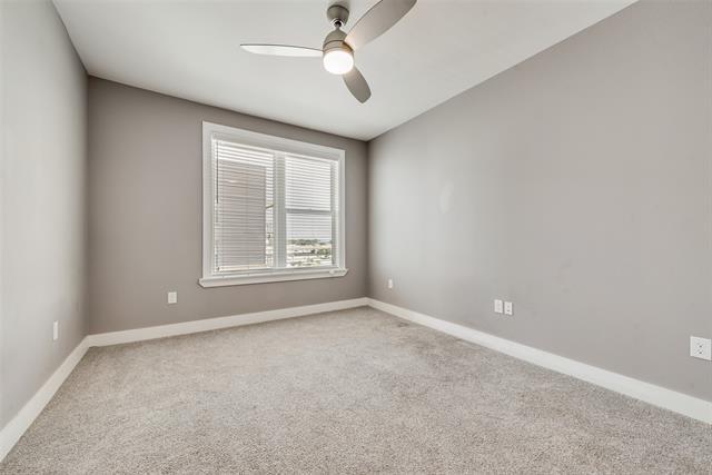 Building Photo - 3517 Windhaven Pkwy