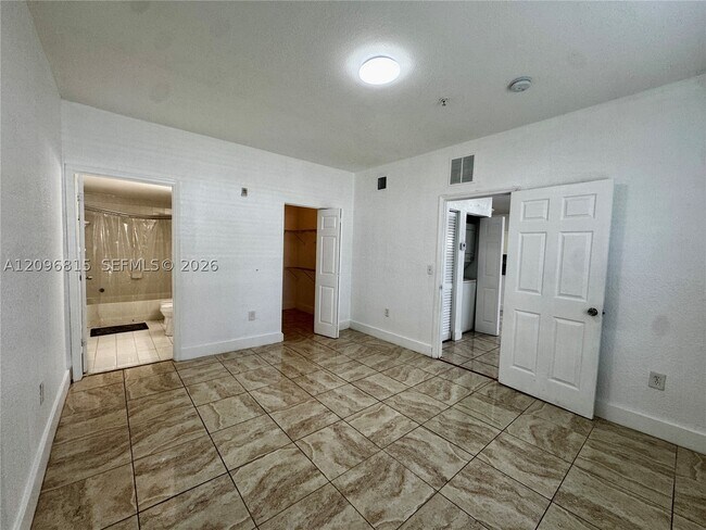 Building Photo - 17350 NW 67th Ave