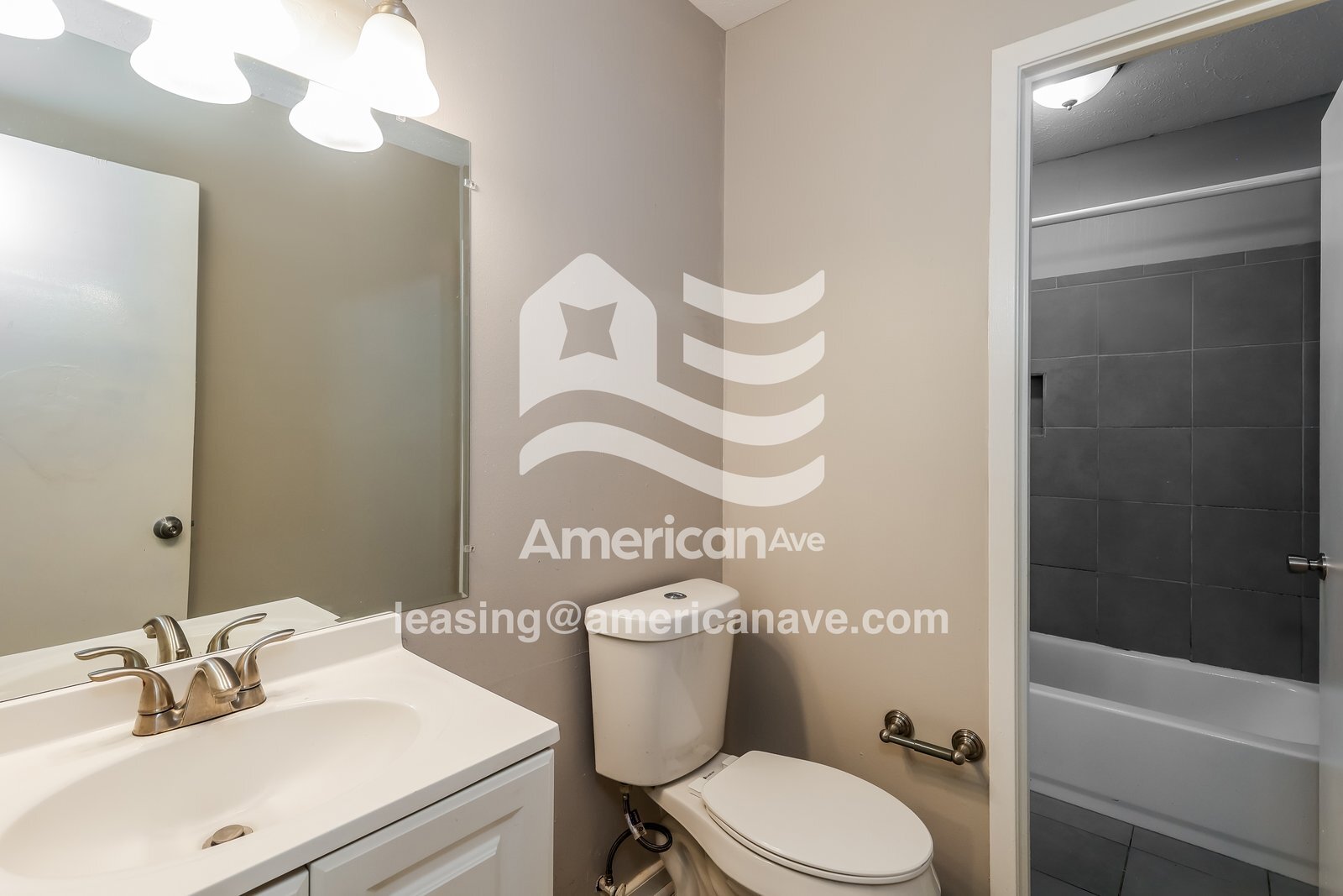 Building Photo - 1443 Cherrie Ave