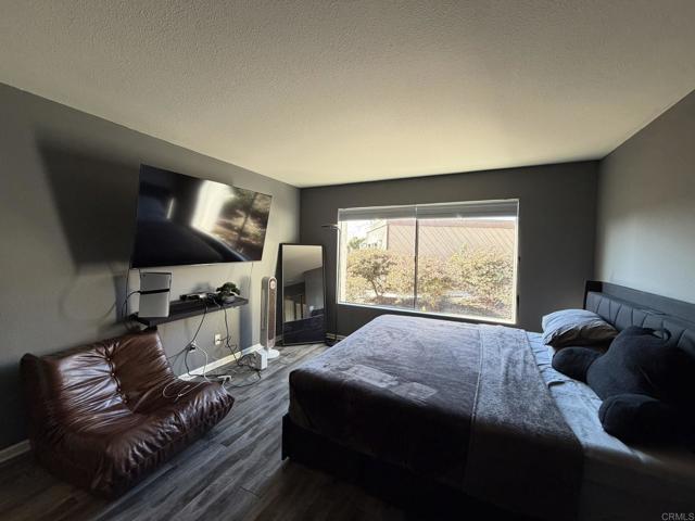 Building Photo - 1691 Melrose Ave