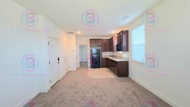 Building Photo - 1/2 Month Free! 3 Bedroom 2 Bath Home Home in Wingfield!!