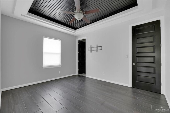 Building Photo - 20 West Dr