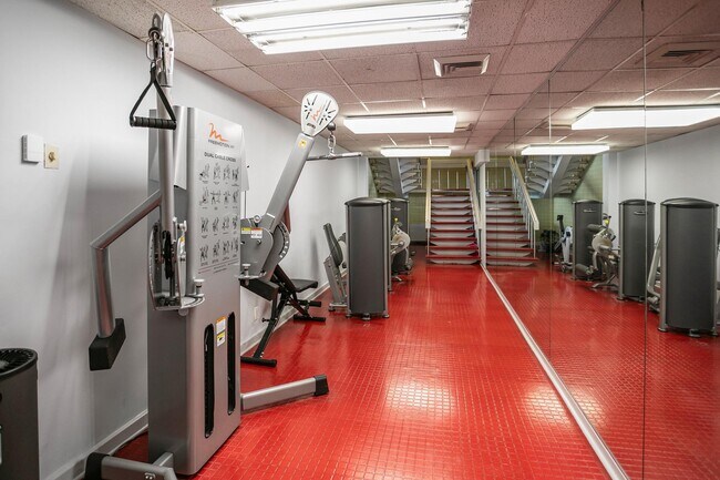 Building Photo - 4601 N Park Ave