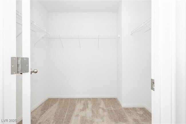 Building Photo - 2768 V. Napoli