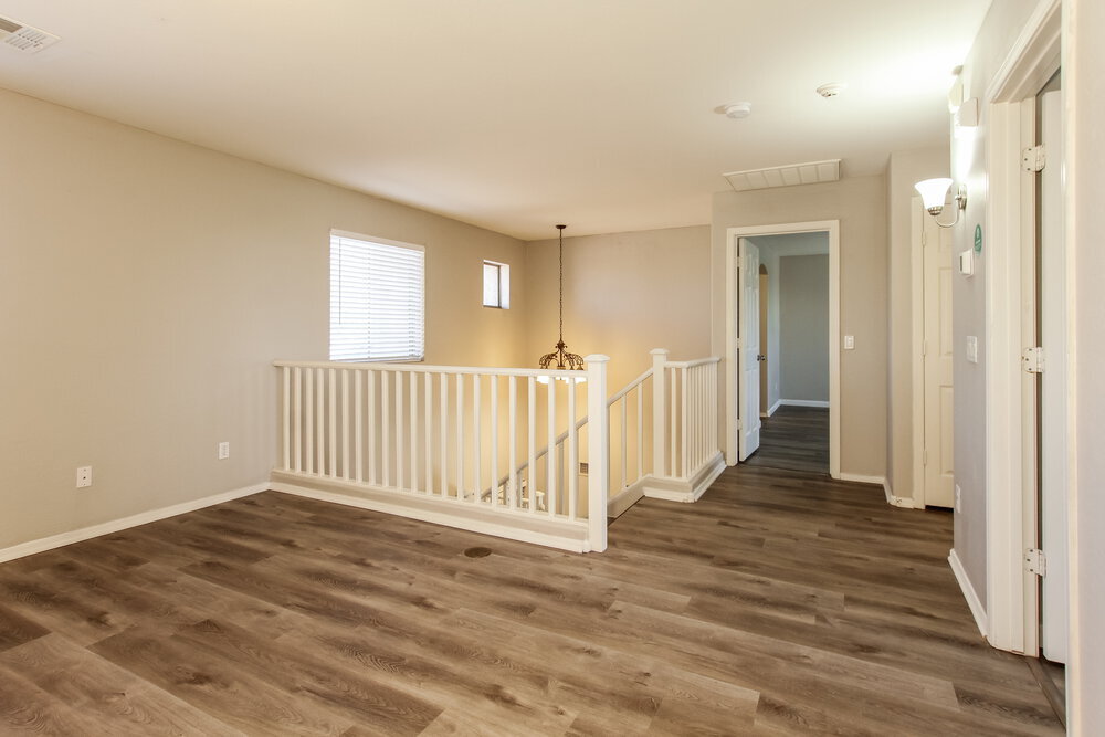Building Photo - 2194 S 156th Ave