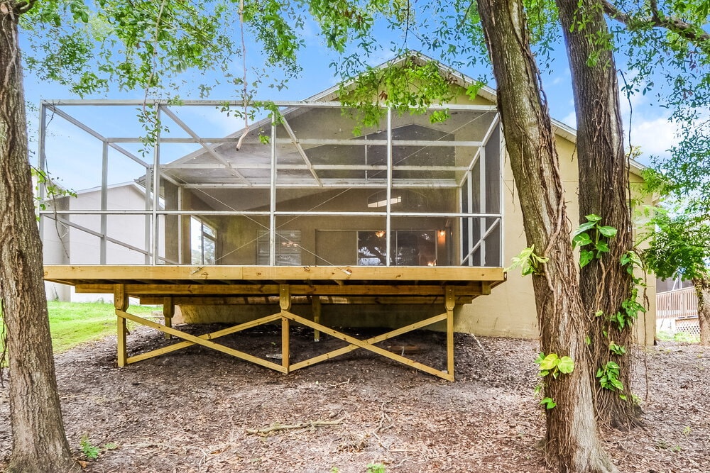 Building Photo - 996 Maple Ct