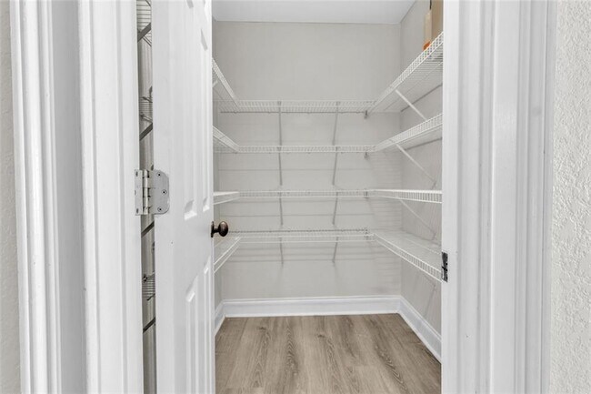 Building Photo - 4430 Tilly Mill Rd