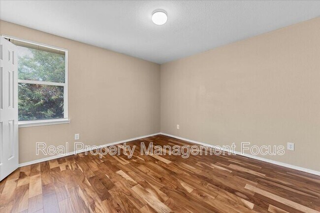 Building Photo - 12825 Kiltartan Dr