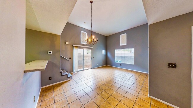 Building Photo - "Charming Las Vegas Retreat: 2-Bed Oasis o...