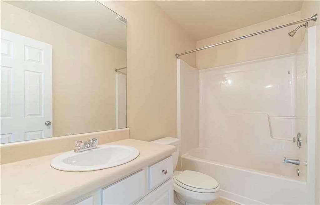 Building Photo - 4247 Youngstown Cir