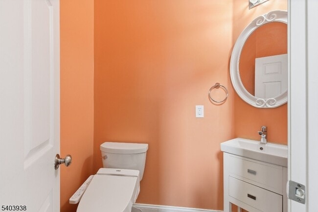 Building Photo - 7 Harvard Cir