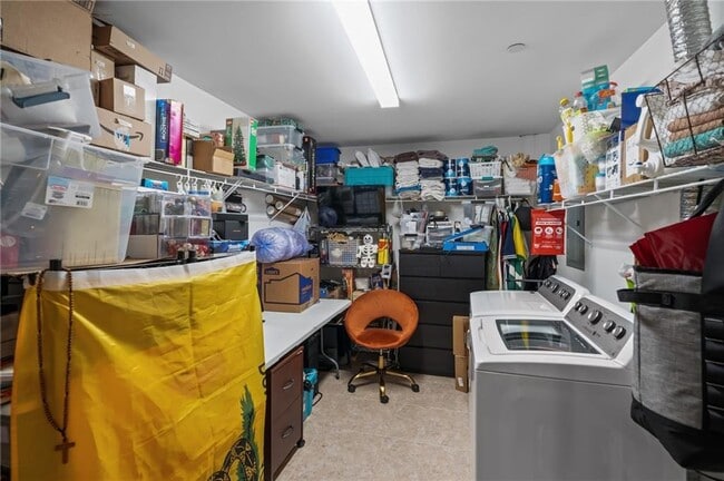 Building Photo - 1 Tupperware Dr