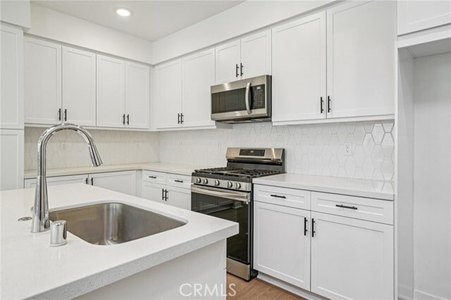 Building Photo - 11048 Luminate Dr