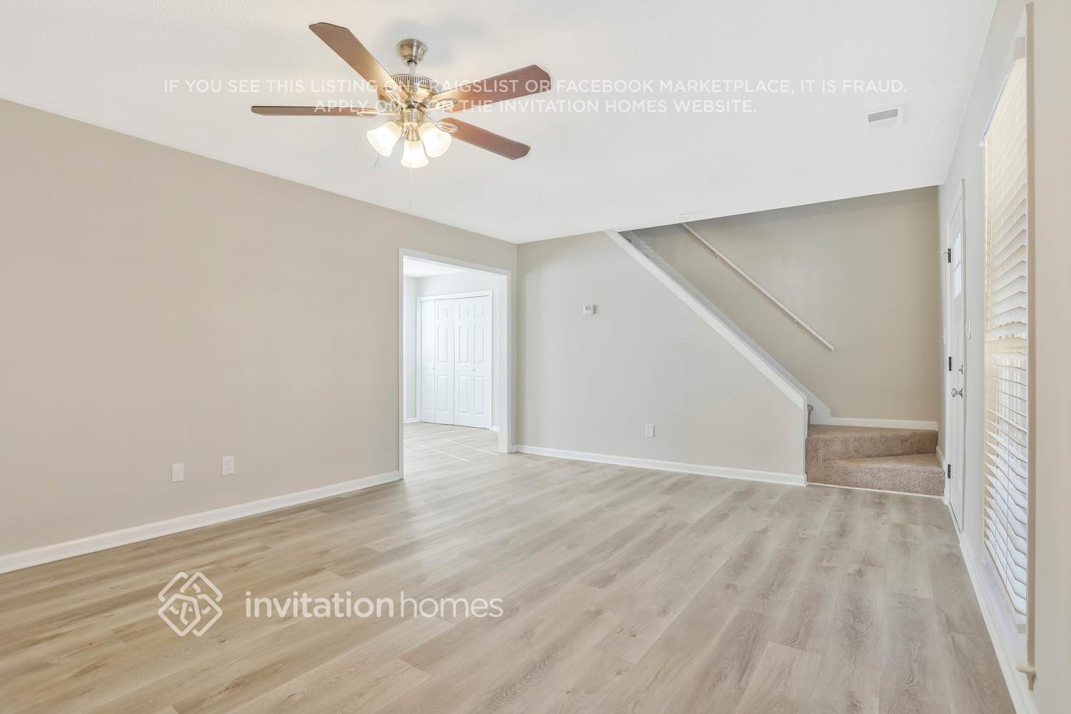 Building Photo - 526 Sumer Ln N