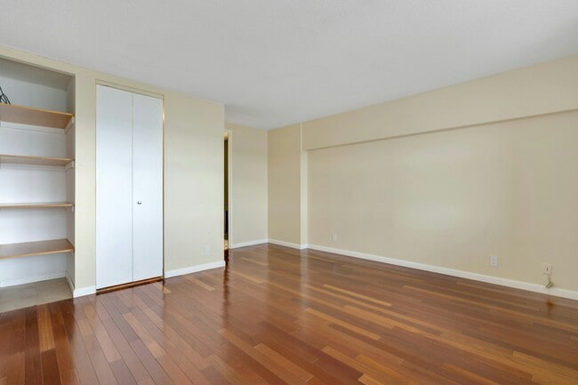 Building Photo - 7002 JFK Blvd E